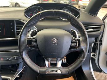 PEUGEOT 308 2.0 308 GT HDi Blue S/S Auto 5dr