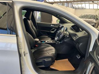 PEUGEOT 308 2.0 308 GT HDi Blue S/S Auto 5dr