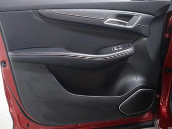 MG HS 1.5 HS Excite Semi-Auto 5dr