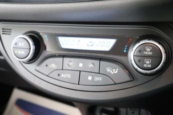 TOYOTA YARIS 1.5 Yaris Icon VVT-i HEV CVT 5dr