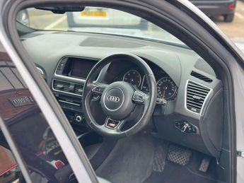 AUDI Q5 2.0 Q5 S Line+ TDI Quattro Automatic 4WD 5dr - NATIONAL DELIVERY