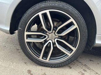 AUDI Q5 2.0 Q5 S Line+ TDI Quattro Automatic 4WD 5dr - NATIONAL DELIVERY