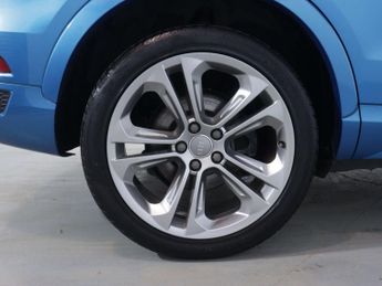 AUDI Q3 2.0 Q3 S Line+ TDI Quattro Semi-Auto 4WD 5dr