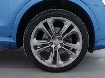 AUDI Q3 2.0 Q3 S Line+ TDI Quattro Semi-Auto 4WD 5dr