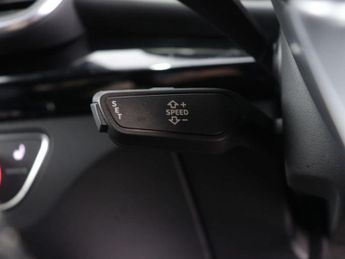 AUDI Q5 2.0 Q5 Black Edition 45 TFSI Quattro Semi-Auto 4WD 5dr