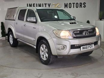 Toyota Hi Lux 3.0 HI-Luxury Invincible D-4D 4x4 Double Cab 4WD 5dr