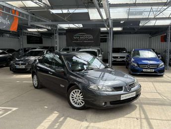 Renault Laguna 2.0 Laguna Privilege Nav 16v Auto 5dr