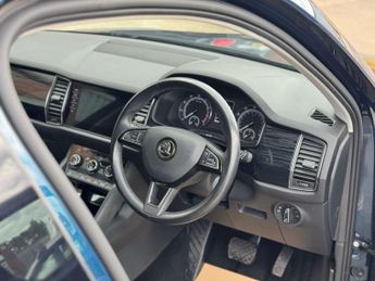 SKODA KODIAQ 1.5 Kodiaq SE L TSi Semi-Automatic 5dr - NATIONAL DELIVERY*