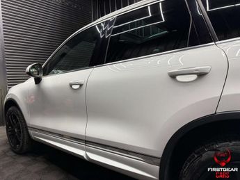 Volkswagen TOUAREG 3.0 TDI V6 BlueMotion Tech R-Line Plus SUV 5dr Diesel Tiptronic 