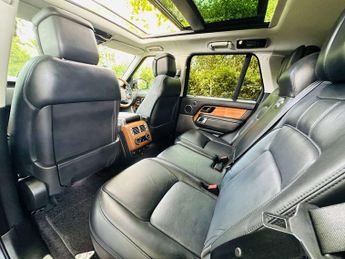 LAND ROVER RANGE ROVER 5.0 Range Rover Autobiography V8 S/C Auto 4WD 5dr