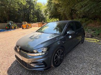 VOLKSWAGEN GOLF 1.5 Golf R-Line TSi Evo Semi-Auto 5dr