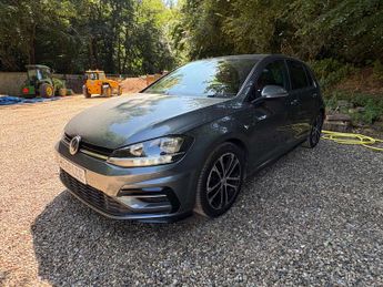 VOLKSWAGEN GOLF 1.5 Golf R-Line TSi Evo Semi-Auto 5dr