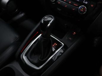 NISSAN QASHQAI 1.3 Qashqai N-Motion DiG-T Semi-Auto 5dr