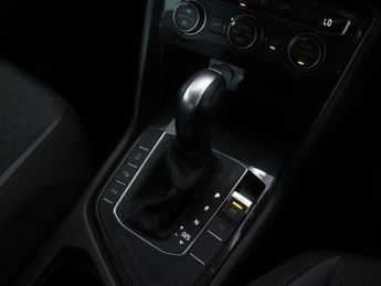 VOLKSWAGEN TIGUAN 1.5 Tiguan Match TSi Evo Semi-Auto 5dr
