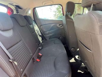 RENAULT CLIO 1.5 Clio Dynamique S MediaNav dCi Auto 5dr