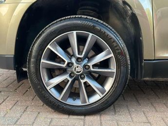 SKODA YETI 1.2 Yeti Outdoor SE Drive TSi Semi-Auto 5dr