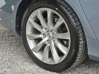VOLVO S90 2.0 S90 Momentum Pro D4 Auto 4dr