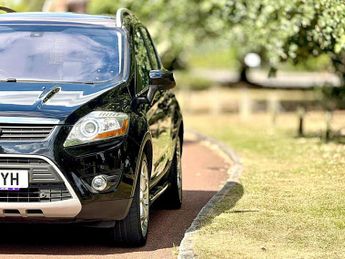 FORD KUGA 2.5 Kuga Titanium T Auto 4WD 5dr