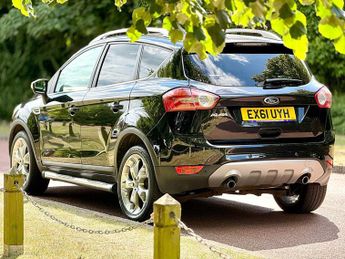 FORD KUGA 2.5 Kuga Titanium T Auto 4WD 5dr