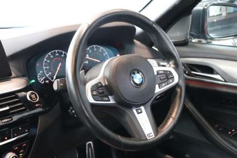 BMW 5 SERIES 2.0 520I M Sport Auto 4dr