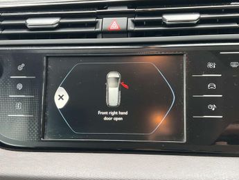 CITROEN C4 PICASSO 1.6 C4 Grand Picasso VTR+ e-HDi Semi-Auto 5dr