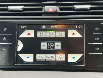 CITROEN C4 PICASSO 1.6 C4 Grand Picasso VTR+ e-HDi Semi-Auto 5dr