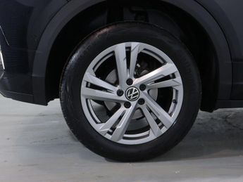 VOLKSWAGEN T-ROC 1.5 T-Roc R-Line TSI Semi-Auto 5dr