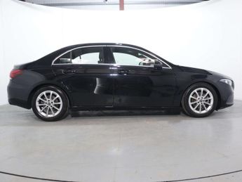 MERCEDES-BENZ A-CLASS 1.3 A 200 Sport Exeutive Auto 4dr