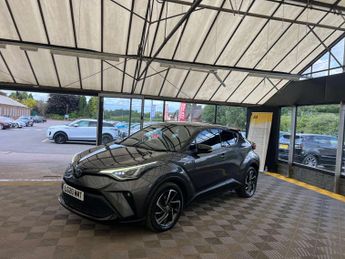 TOYOTA C-HR 1.8 C-HR-Dynamic HEV CVT 5dr