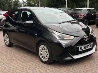 TOYOTA AYGO 1.0 Aygo X-Play VVT-i CVT 5dr