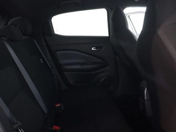 NISSAN JUKE 1.0 Juke N-Connecta DiG-T Semi-Auto 5dr