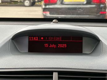 VAUXHALL MOKKA 1.7 Mokka SE CDTi Auto 5dr