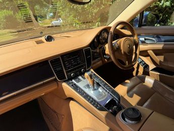 Porsche PANAMERA 4.8 Panamera 4s Semi-Auto 4WD 5dr