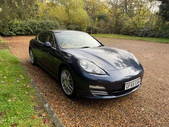 Porsche PANAMERA 4.8 Panamera 4s Semi-Auto 4WD 5dr