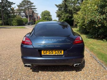 Porsche PANAMERA 4.8 Panamera 4s Semi-Auto 4WD 5dr