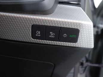 AUDI A1 1.0 A1 Sportback 30 TFSI S Line Semi-Auto 5dr