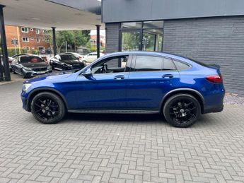 Mercedes-Benz GLC 2.0 GLC300 MHEV AMG Line (Premium Plus) Coupe + GLC63 BODYKIT +