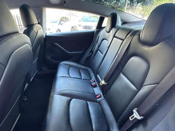 TESLA MODEL 3 Model 3 Long Range AWD 4WD 4dr