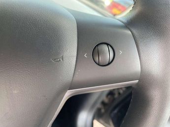 TESLA MODEL 3 Model 3 Long Range AWD 4WD 4dr