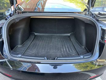 TESLA MODEL 3 Model 3 Long Range AWD 4WD 4dr