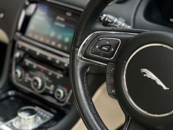 JAGUAR XJ 3.0 XJ Portfolio V6 D Auto 4dr