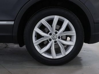 VOLKSWAGEN TIGUAN 1.5 TIGUAN MATCH TSI EVO S-A 5dr