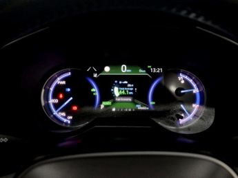 TOYOTA RAV4 2.5 RAV4 Dynamic HEV 4x2 CVT 5dr