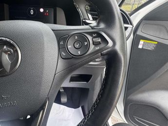 VAUXHALL CORSA Corsa E Elite Premium 5dr