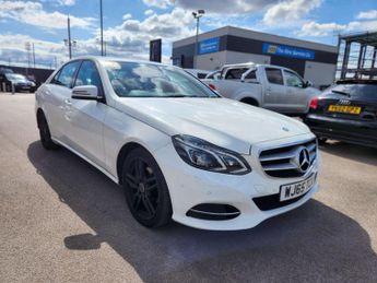 Mercedes E Class 2.1 E220 SE Bluetec Auto 4dr