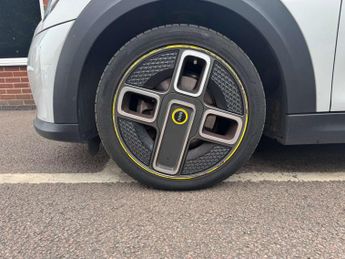 MINI HATCH Cooper S Electric Level 1 3dr