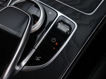 MERCEDES-BENZ C-CLASS 2.1 C 220 AMG Line Premium+ D Auto 2dr