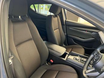 MAZDA 3 1.8 3 Sport Luxury D Auto 5dr