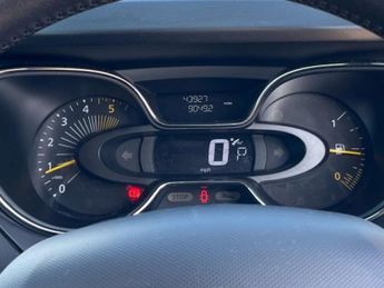RENAULT CAPTUR 1.5 Captur Dynamique S MediaNav dCi Auto 5dr