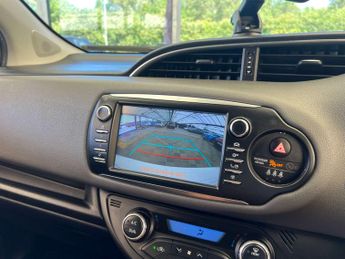 TOYOTA YARIS 1.5 Yaris Icon VVT-i HEV CVT 5dr
